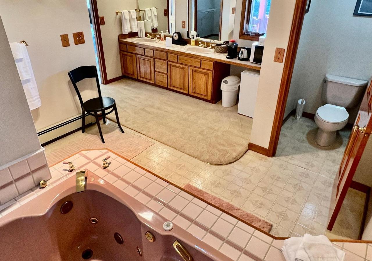 The Peregrine - Comfort And Luxury In The Heart Of * Kodiak